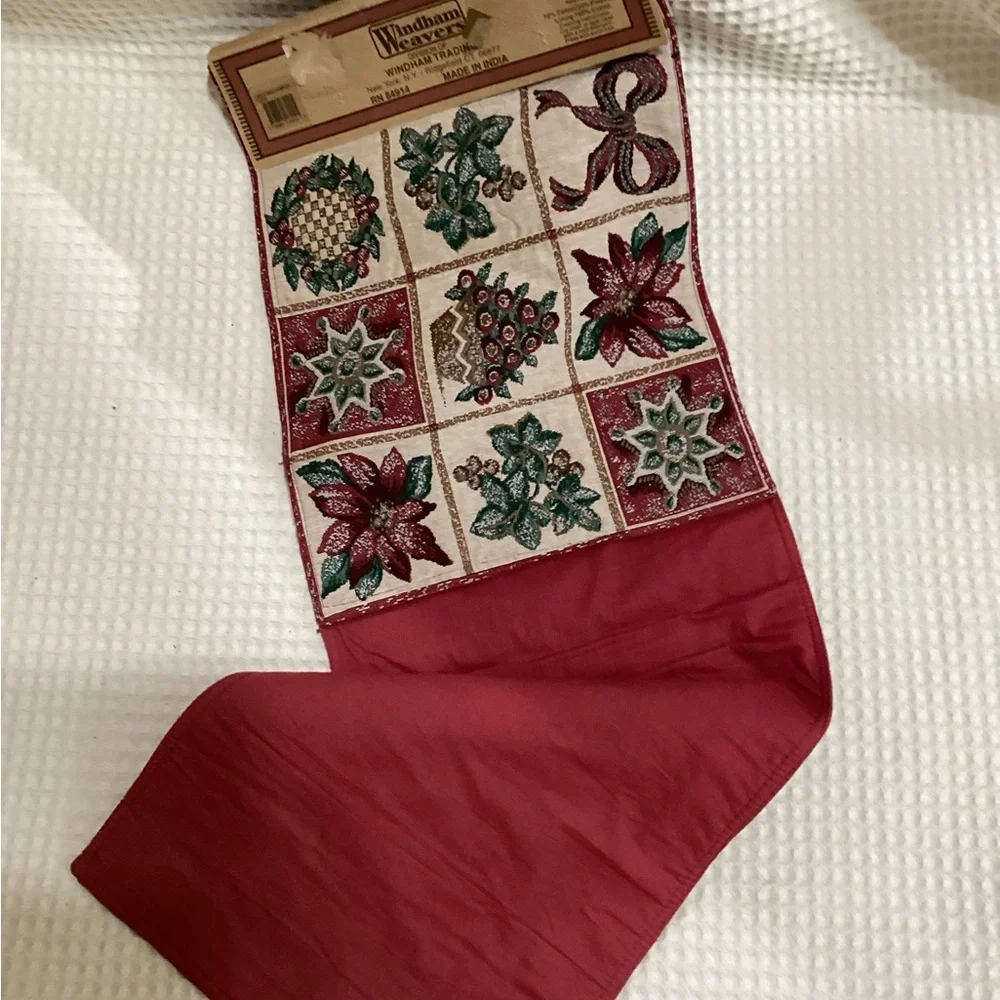 Classic Red and Green Poinsettia Holiday Decor
